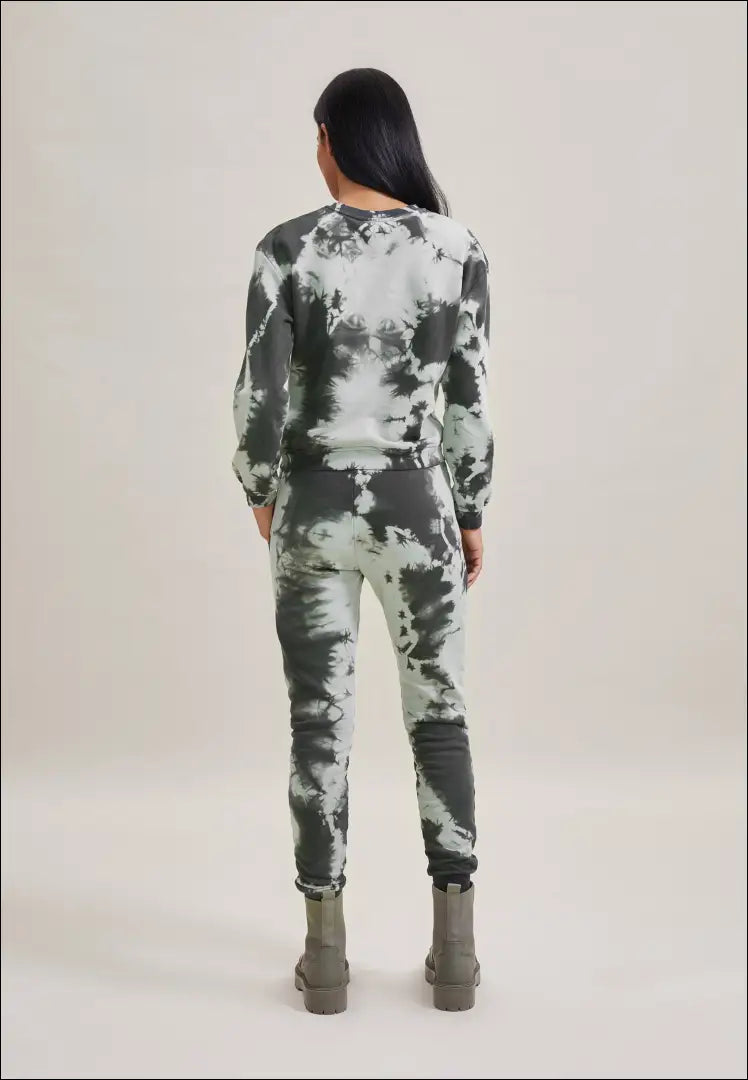 Laisvalaikio bliuzonas “Adlysh” DI7761 - €28 Save 65% 25-50, __label:Pristatymas 1-2 d.d., color-juoda, color-pilka,