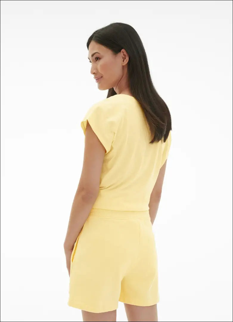 Laisvalaikio šortai ’Juvia’ DI7667 - €38 Save 65% 25-50, __label:Pristatymas 1-2 d.d., color-geltona, drabuziai,