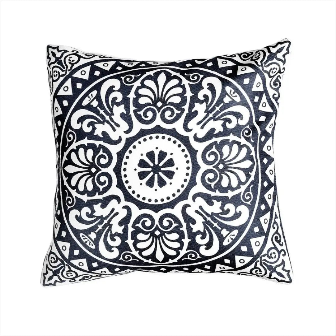 Lauko dekoratyvinė pagalvėlė DI7396 - €32 Save 50% 25-50, __label:Pristatymas 1-2 d.d., color-balta, color-melyna,