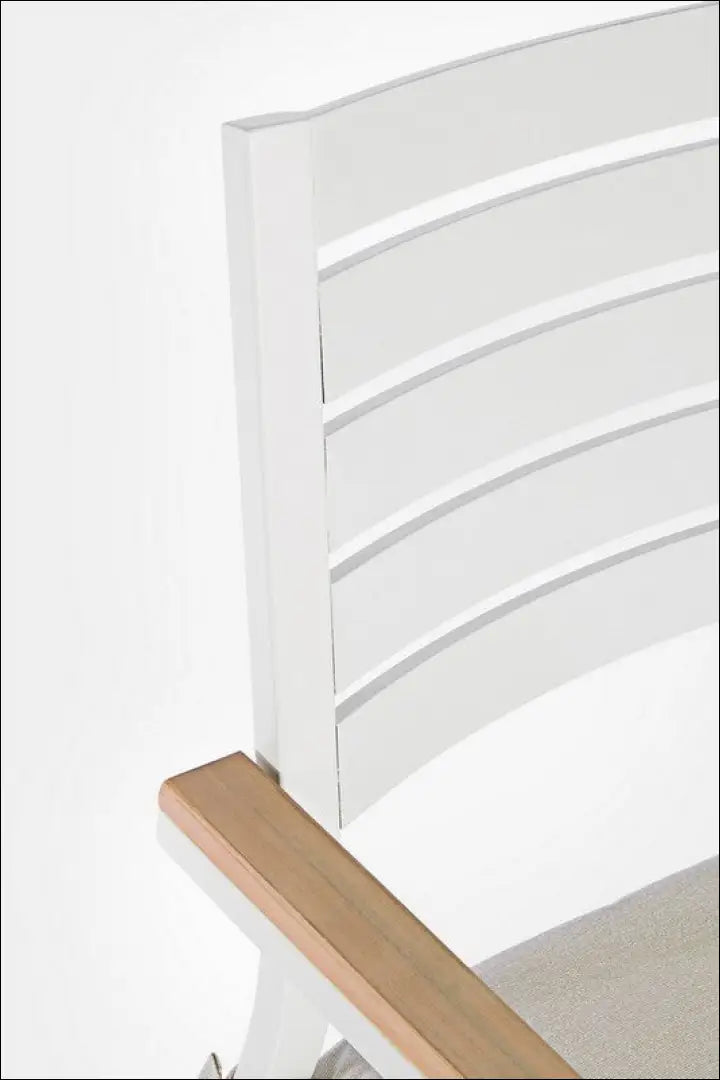 Lauko kėdė LI575 - €80 Save 65% 50-100, color-balta, lauko baldai, lauko-kedes, material-metalas Balta / Metalas €50