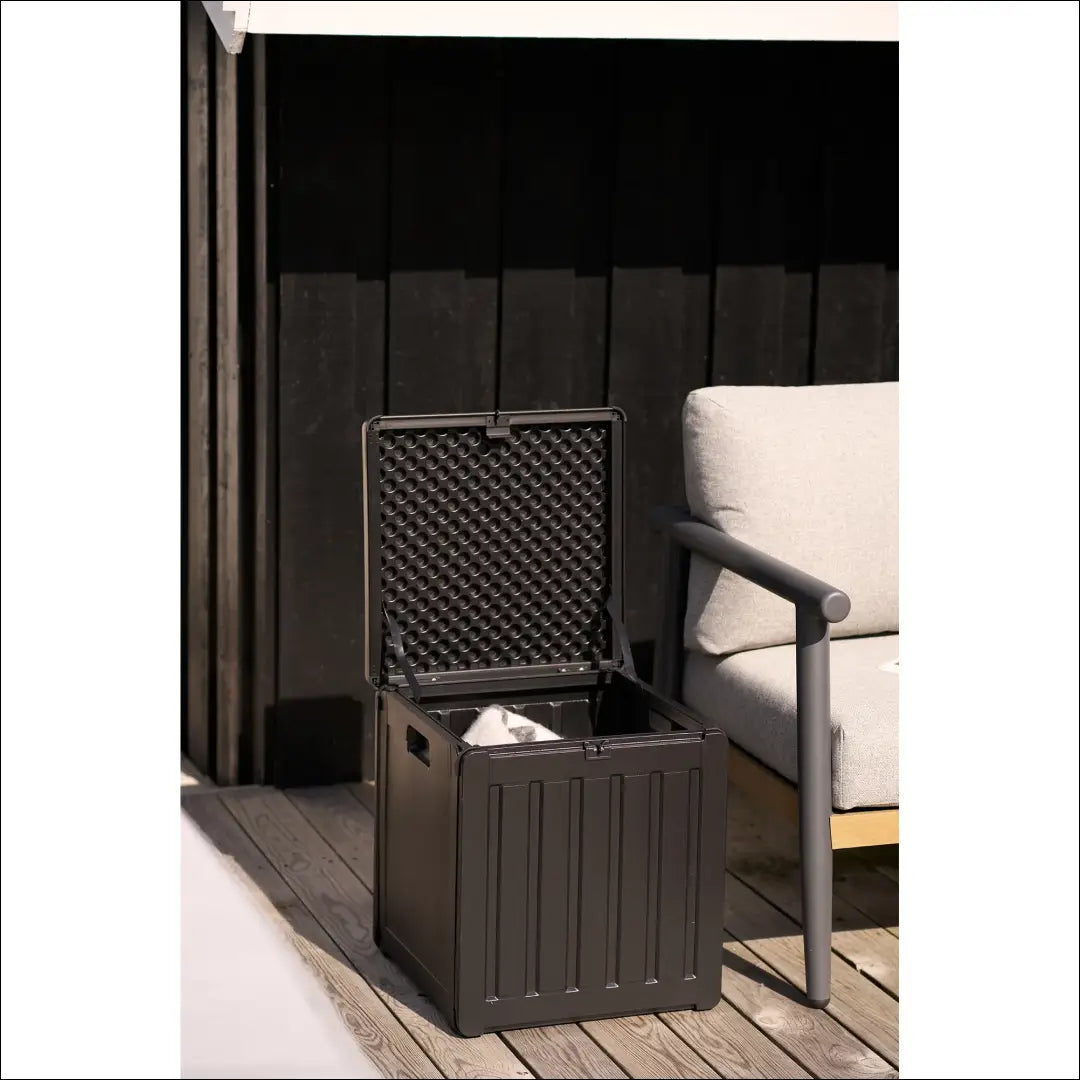 Lauko pagalvėlių dėžė plastikinė juoda 42,8x42,8x46,4 cm 76 L RD1181 - €41 Save 15% 25-50, __label:Pristatymas 5-14