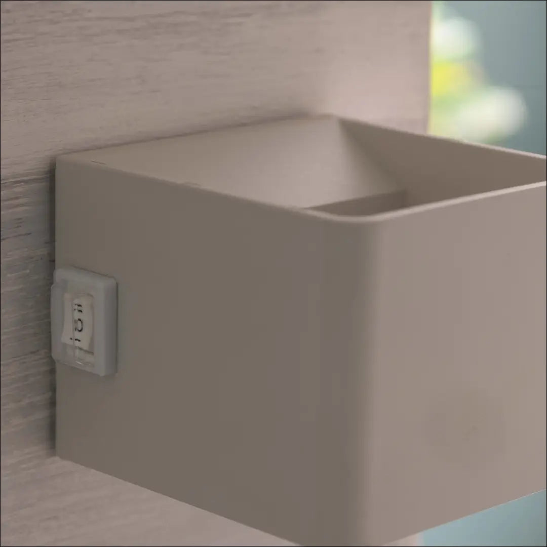Lauko sieninis šviestuvas DI12469 - €18 Save 50% __label:Pristatymas 1-2 d.d., color-smelio, interjeras, baldai,