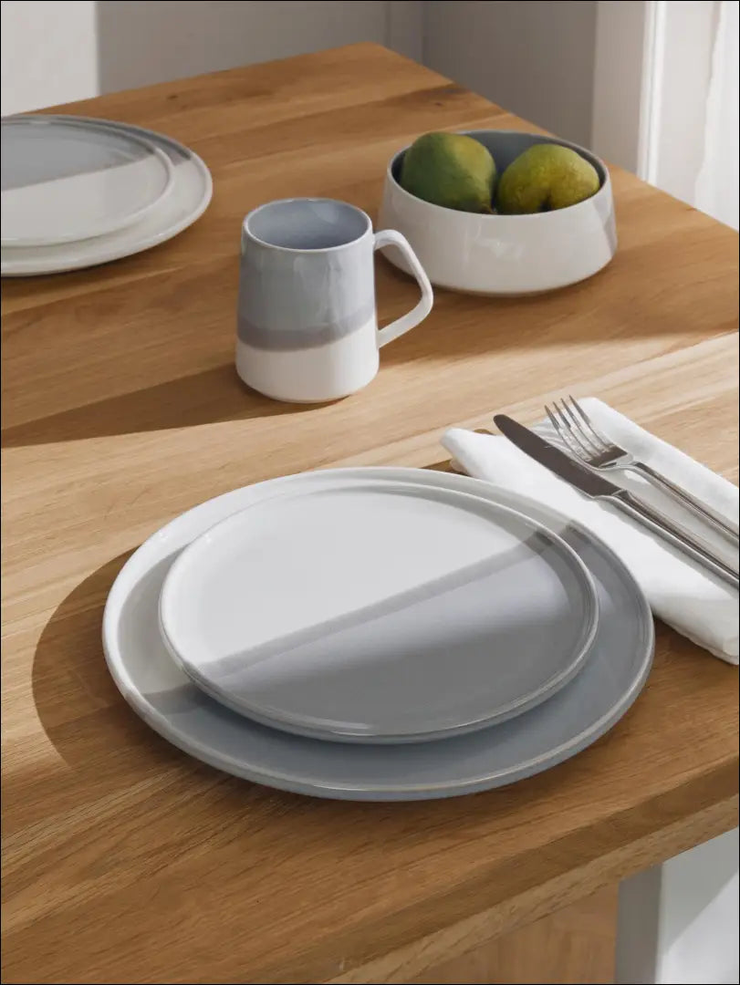 Lėkščių komplektas (2vnt) DI4513 - €6 Save 70% __label:Pristatymas 1-2 d.d., color-balta, color-pilka, color-violetine,