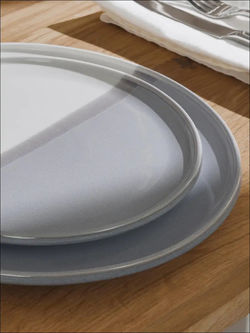 Lėkščių komplektas (2vnt) DI4513 - €6 Save 70% __label:Pristatymas 1-2 d.d., color-balta, color-pilka, color-violetine,