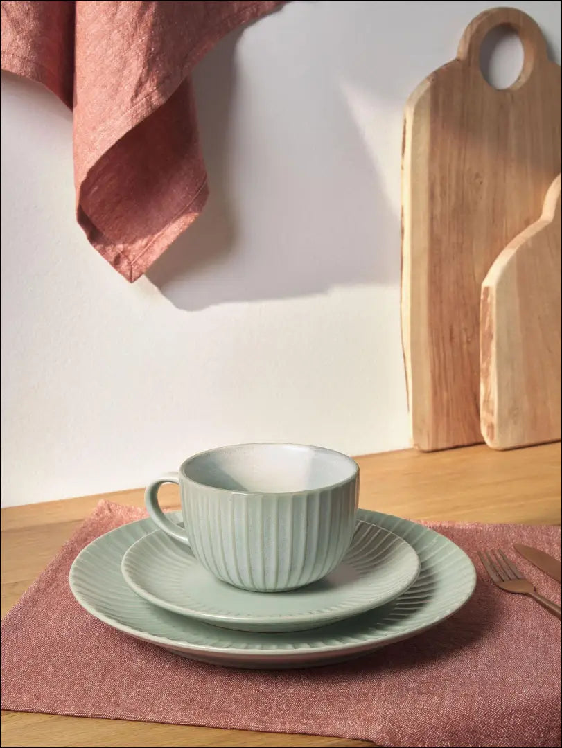 Lėkščių komplektas (2vnt) DI4579 - €7 Save 55% __label:Pristatymas 1-2 d.d., color-zalia, indai, interjeras, lekstes