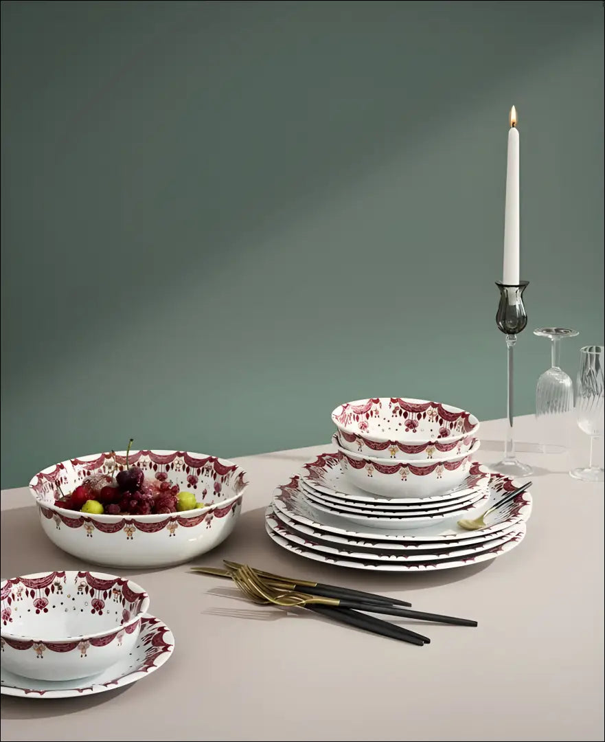 Lėkščių komplektas (4vnt) DI6961 - €70 Save 50% 50-100, __label:Pristatymas 1-2 d.d., color-auksine, color-balta,