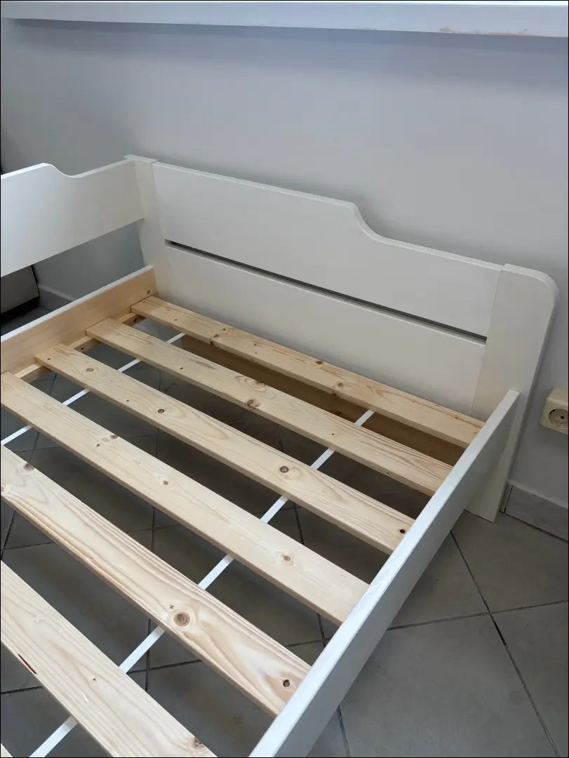 Lova GI734 - €140 Save 50% 100-200, __label:Pristatymas 1-2 d.d., color-balta, lovos-miegamojo, material-medzio-masyvas