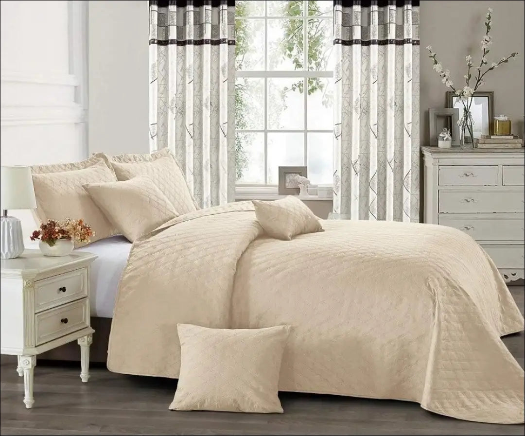 Lovatiesės komplektas (3 dalys) DI11922 - €49 Save 50% 25-50, __label:Pristatymas 1-2 d.d., color-smelio,