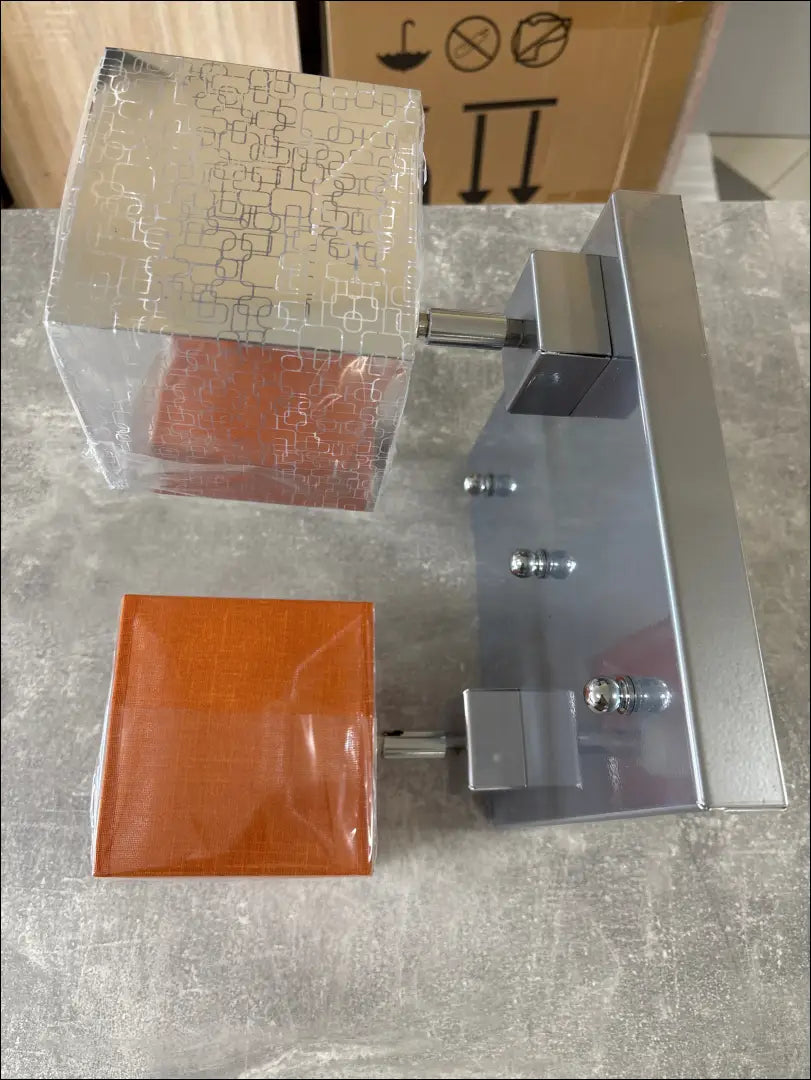 Lubinis šviestuvas DI10286 - €38 Save 55% 25-50, __label:Pristatymas 1-2 d.d., color-oranzine, color-sidabrine,