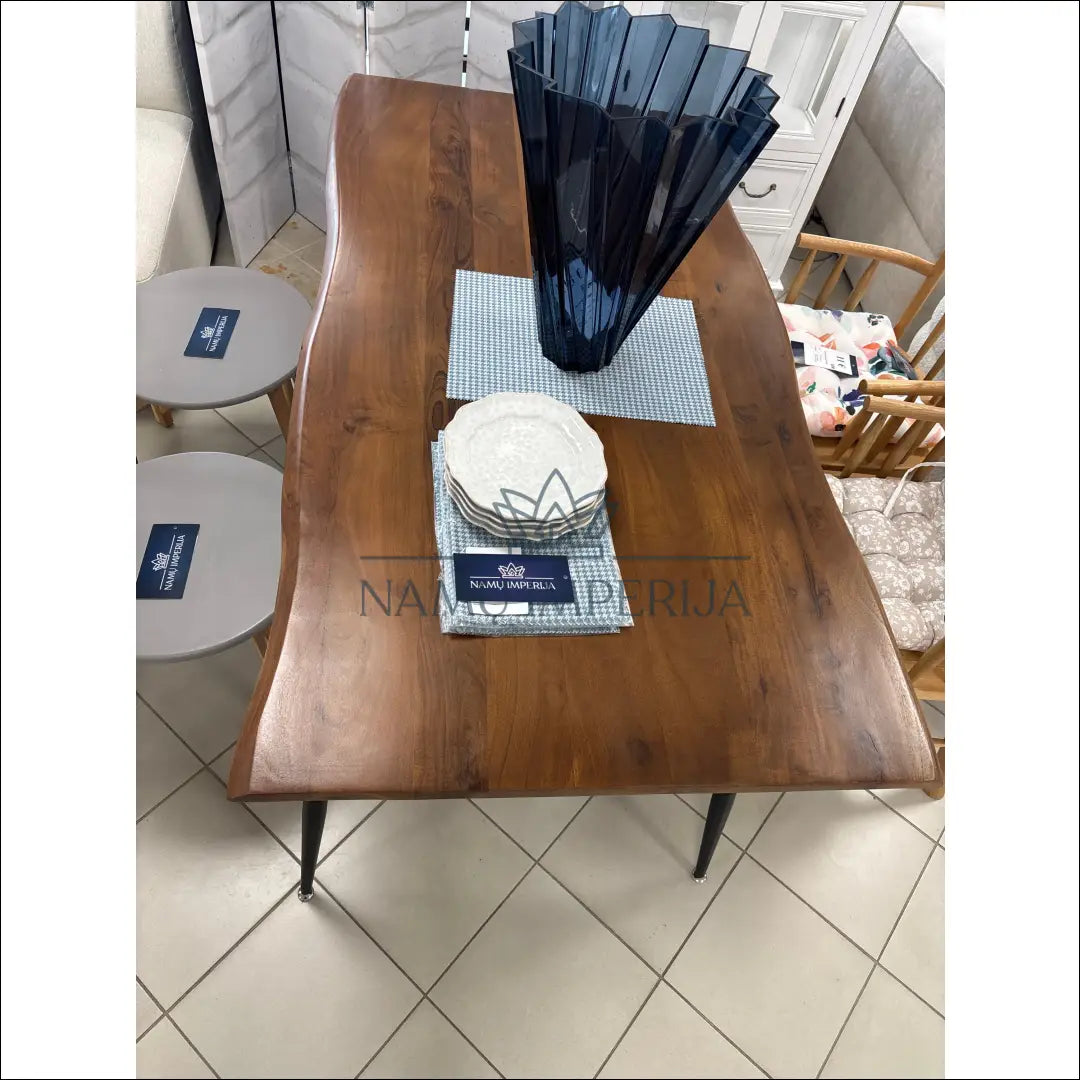 Medinis valgomojo stalas VI1062 - €350 Save 50% __label:Pristatymas 1-2 d.d., color-ruda, material-medzio-masyvas,