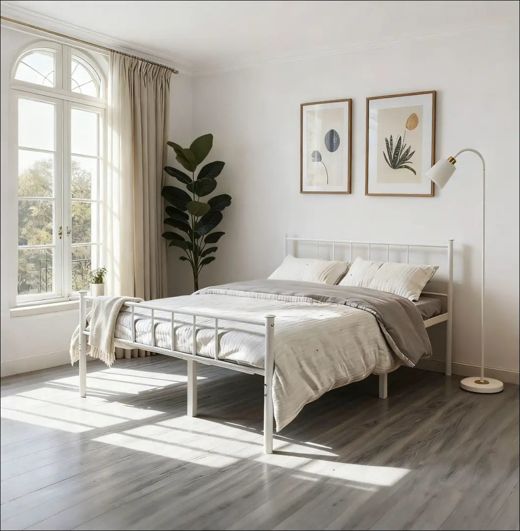 Metalinė miegamojo lova (180x200cm) GI927 - €130 Save 50% 100-200, __label:Pristatymas 1-2 d.d., color-balta,