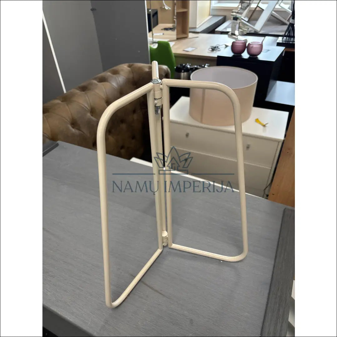 Metalinis stovas KI1228 €6 Save 50% __label:Pristatymas 1 2 d.d., color kremas, material metalas, pazeistas, pazeisti