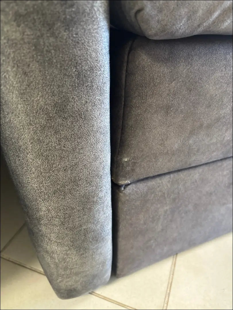 Miegamojo lova (180x200cm) GI814 - €600 Save 60% __label:Pristatymas 1-2 d.d., color-pilka, material-aksomas,