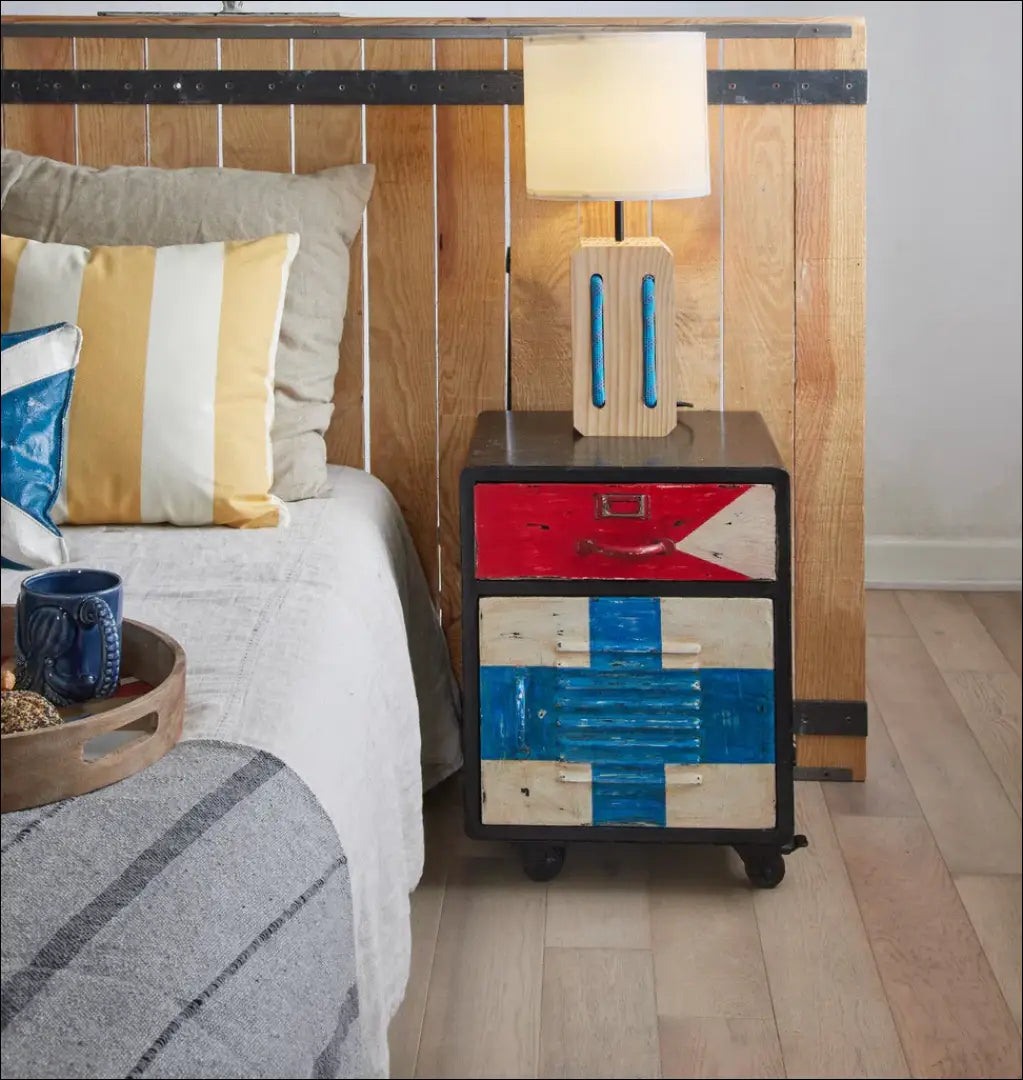 Naktinis staliukas GI358 - €65 Save 65% 50-100, __label:Pristatymas 1-2 d.d., color-balta, color-juoda, color-melyna