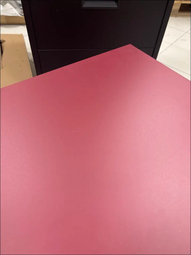 Naktinis staliukas GI488 - €47 Save 60% 25-50, __label:Pristatymas 1-2 d.d., color-raudona, material-metalas, pazeistas