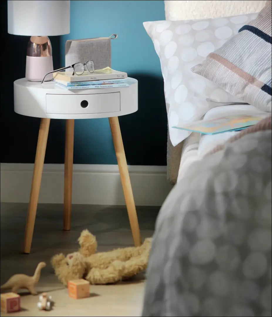 Naktinis staliukas GI598 - €52 Save 50% 50-100, __label:Pristatymas 1-2 d.d., color-balta, color-ruda, material-mdf €50