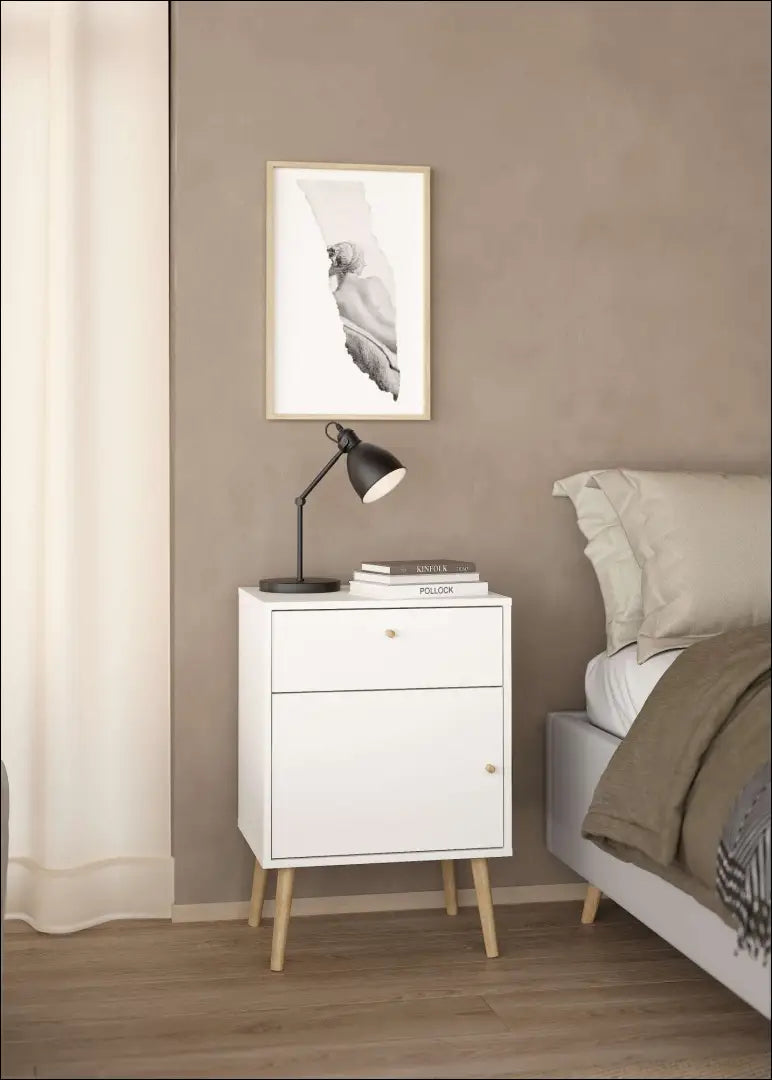 Naktinis staliukas GI942 - €68 Save 50% 50-100, __label:Pristatymas 1-2 d.d., color-balta, material-mediena, miegamojo