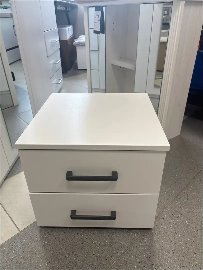 Naktinių staliukų komplektas (2vnt) GI559 - €83 Save 55% 50-100, __label:Pristatymas 1-2 d.d., color-balta,