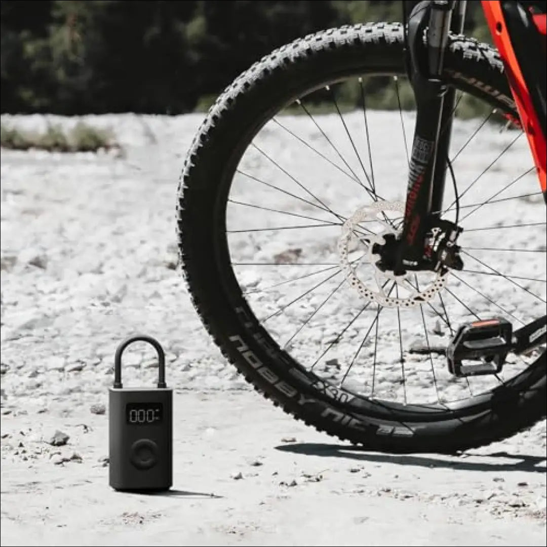 Nešiojamas elektrinis oro kompresorius „Xiaomi“ SP114 - €20 Save 50% __label:Pristatymas 1-2 d.d., laisvalaikis,