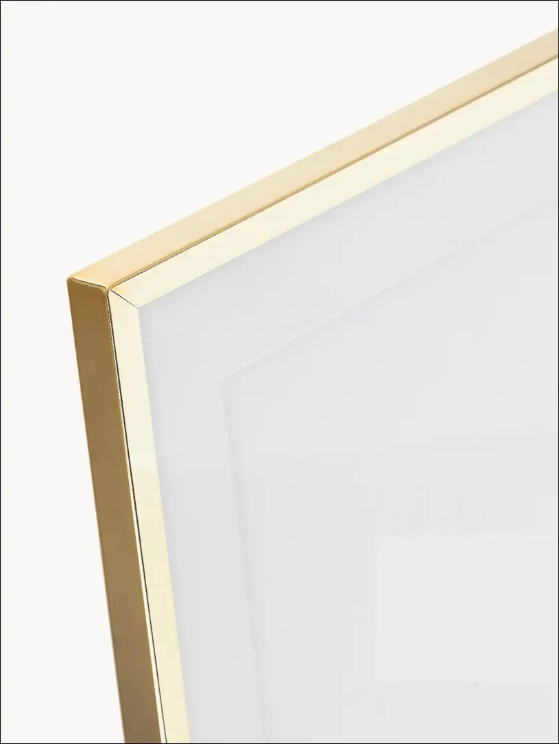 Nuotraukų rėmelis DI6389 - €14 Save 65% __label:Pristatymas 1-2 d.d., color-auksine, color-juoda, interjeras,