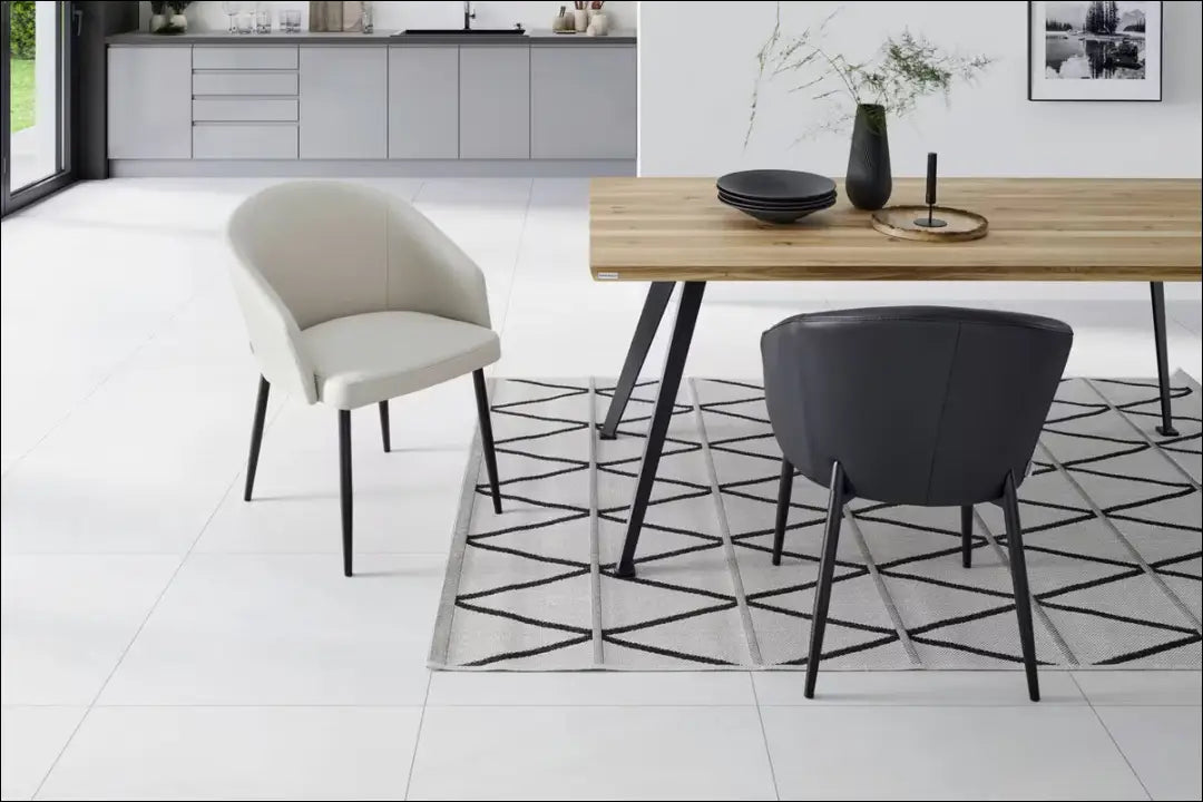Odinė kėdė VI1265 - €90 Save 50% 50-100, __label:Pristatymas 1-2 d.d., color-smelio, kedes-valgomojo, material-oda €50