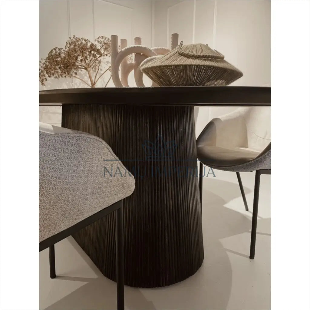 Ovalus valgomojo stalas VI937 - €840 Save 50% __label:Pristatymas 1-2 d.d., color-ruda, material-medzio-masyvas,