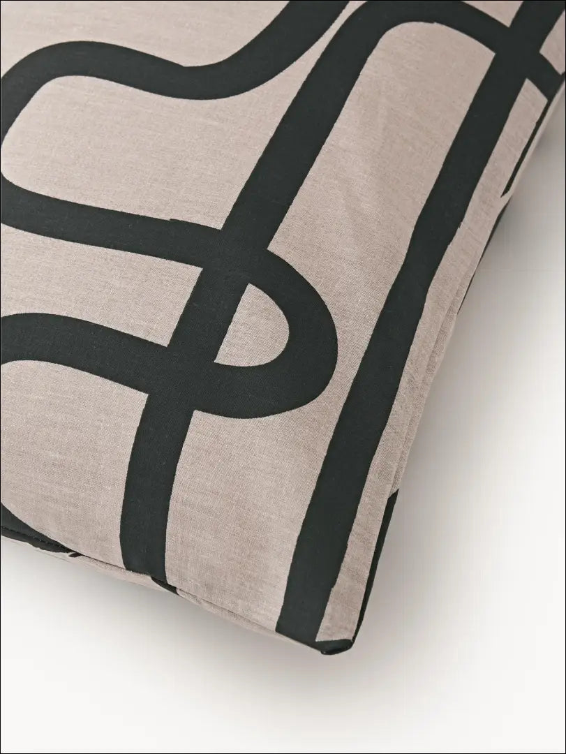 Pagalvės užvalkalas (50x70cm) DI5434 - €5 Save 50% __label:Pristatymas 1-2 d.d., color-juoda, color-ruda,