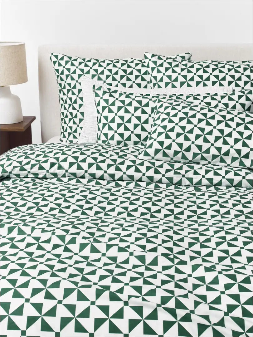 Pagalvės užvalkalas (50x70cm) DI5504 - €7 Save 50% __label:Pristatymas 1-2 d.d., color-balta, color-zalia,