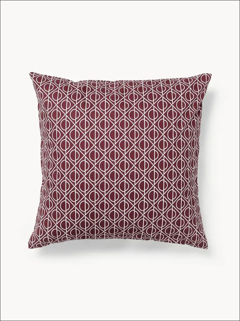 Pagalvės užvalkalas DI11576 - €6 Save 65% __label:Pristatymas 1-2 d.d., color-balta, color-raudona, material-medvilne,