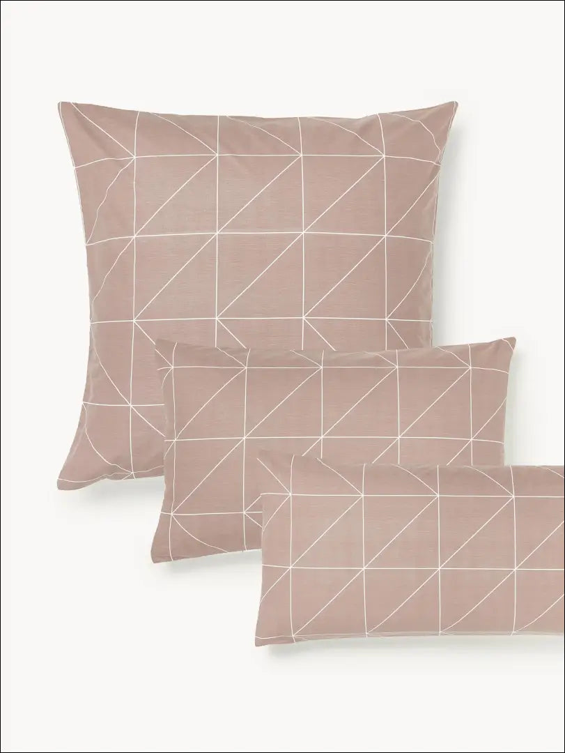 Pagalvės užvalkalas DI11682 - €7 Save 50% __label:Pristatymas 1-2 d.d., color-rozine, material-medvilne,