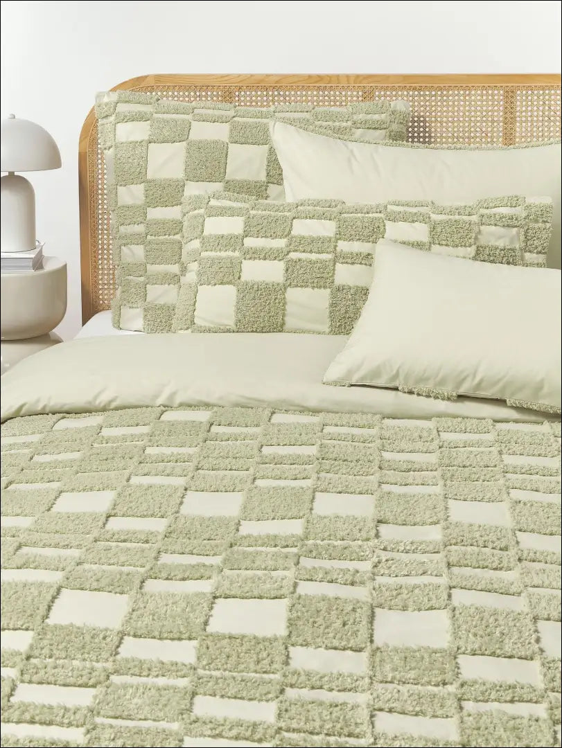 Pagalvės užvalkalas DI5456 - __label:Pristatymas 1-2 d.d., color-zalia, material-medvilne, material-perkelis,