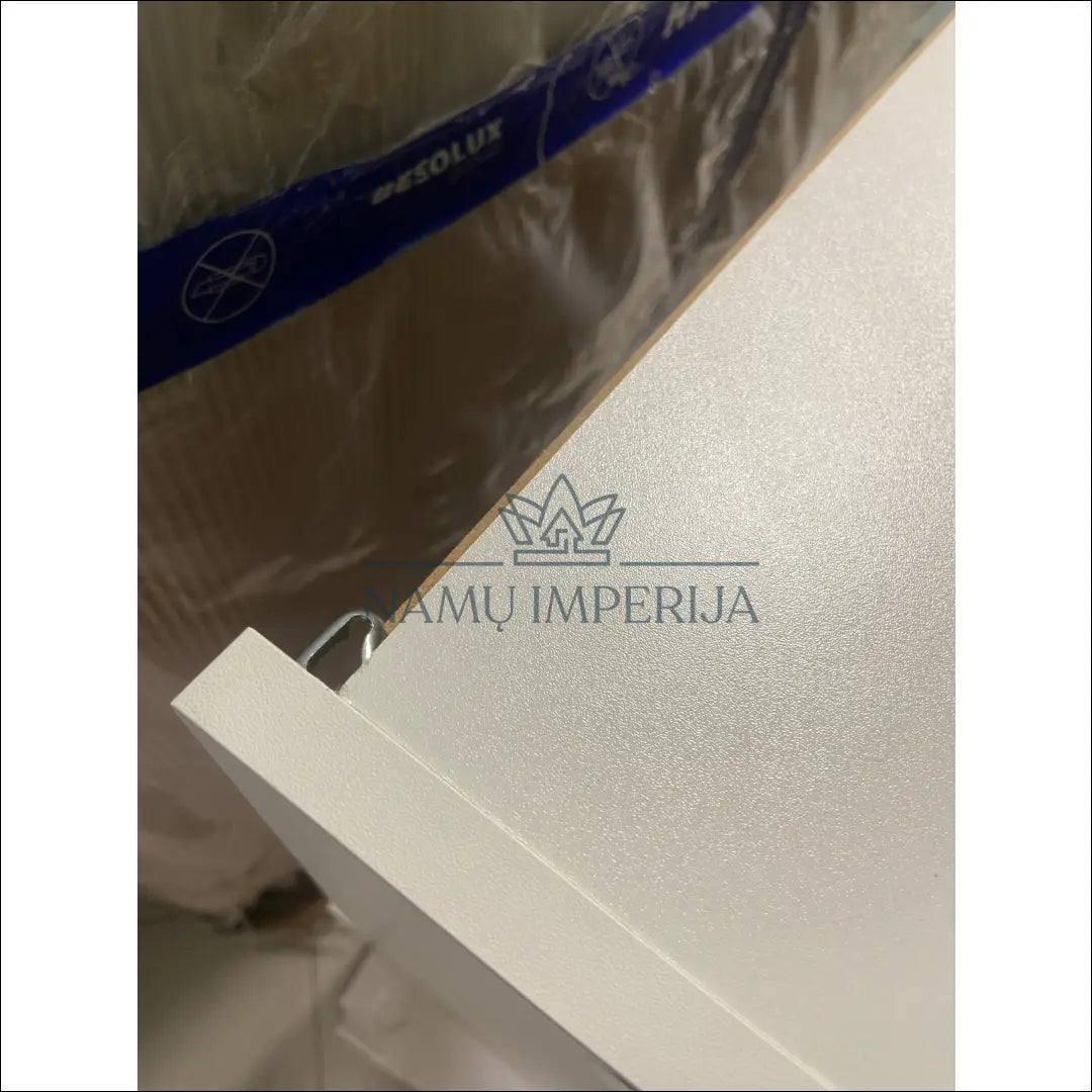 Pakabinama spintelė KI820 - €90 Save 55% 50-100, __label:Pristatymas 1-2 d.d., color-balta, material-mediena, pazeistas