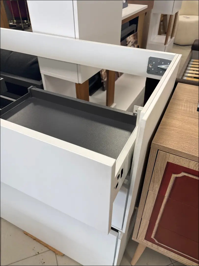 Pakabinama vonios spintelė KI1089 - €200 Save 80% __label:Pristatymas 1-2 d.d., color-balta, material-mediena,