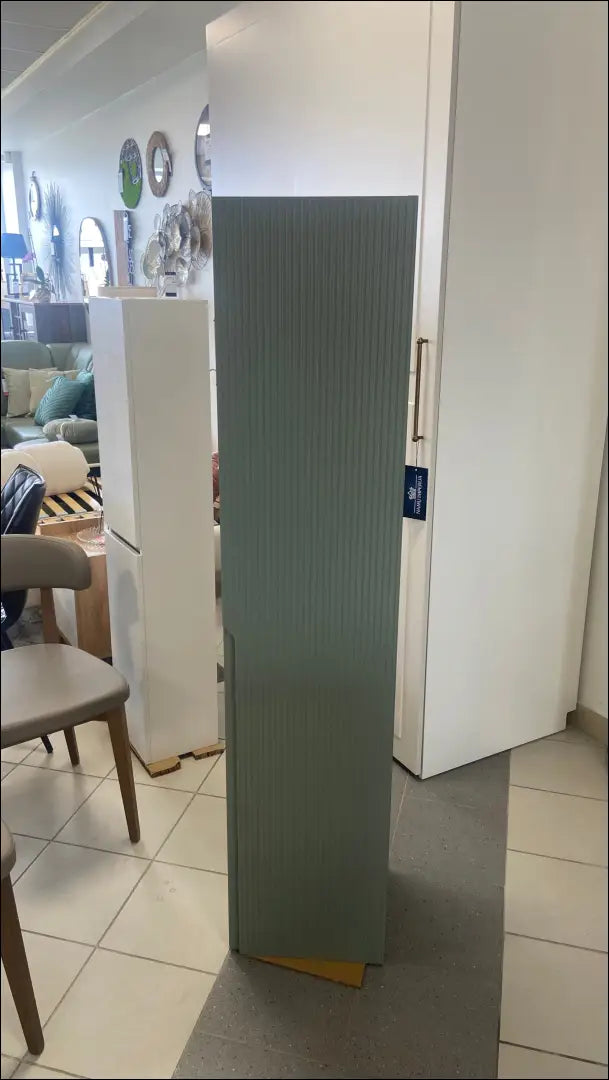 Pakabinama vonios spintelė KI694 - €152 Save 50% 100-200, __label:Pristatymas 1-2 d.d., color-zalia, material-mdf,