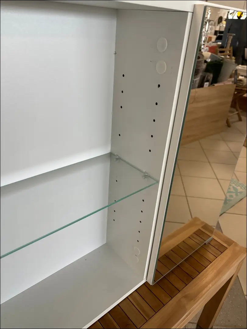 Pakabinama vonios spintelė su LED apšvietimu KI973 - €70 Save 60% 50-100, color-balta, material-mdf, material-stiklas,