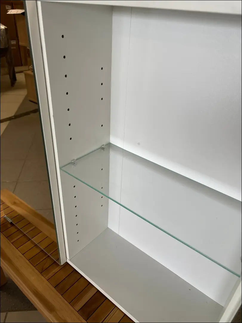 Pakabinama vonios spintelė su LED apšvietimu KI973 - €70 Save 60% 50-100, color-balta, material-mdf, material-stiklas,