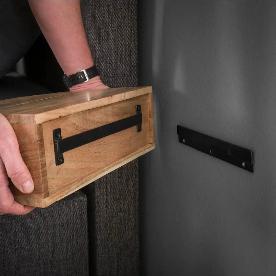 Pakabinamas naktinis staliukas GI641 - €45 Save 50% 25-50, __label:Pristatymas 1-2 d.d., color-ruda,