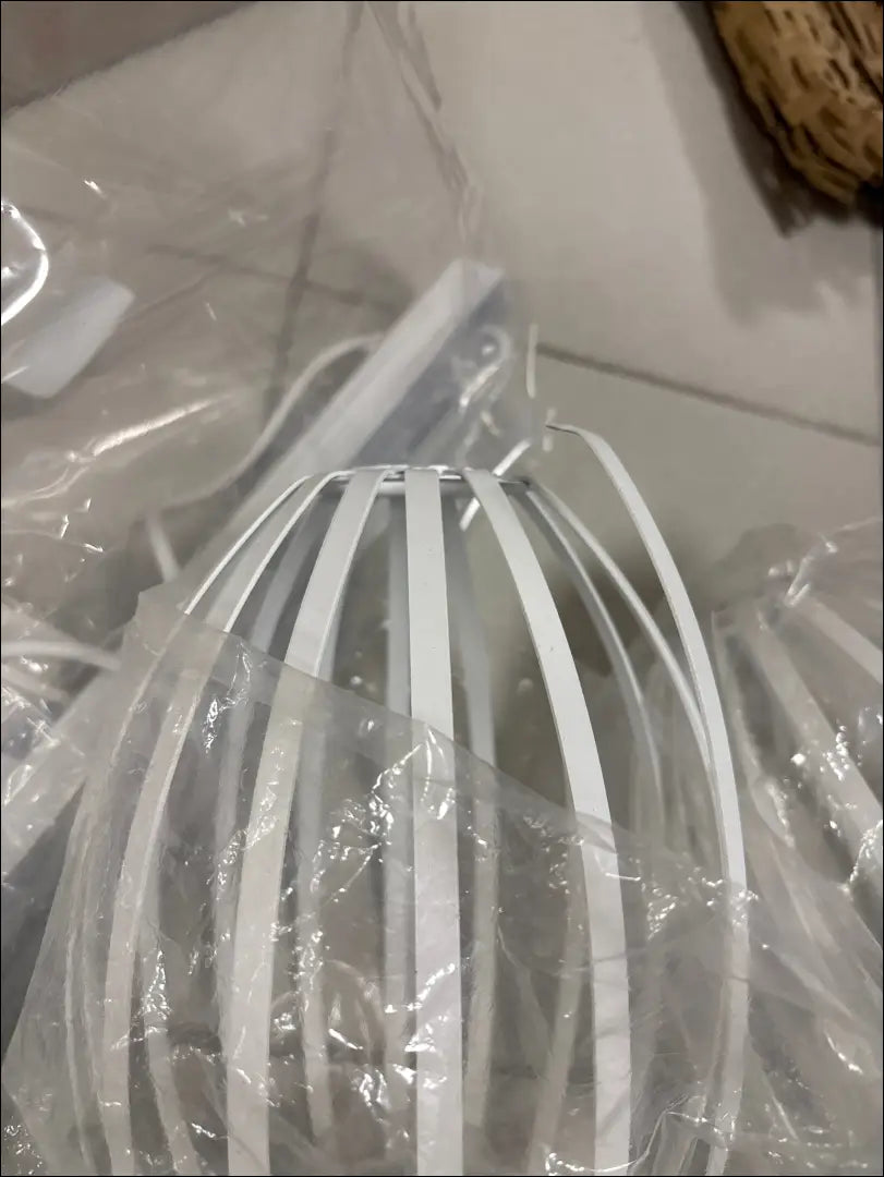 Pakabinamas šviestuvas DI8539 - €25 Save 75% 25-50, __label:Pristatymas 1-2 d.d., color-balta, material-metalas,