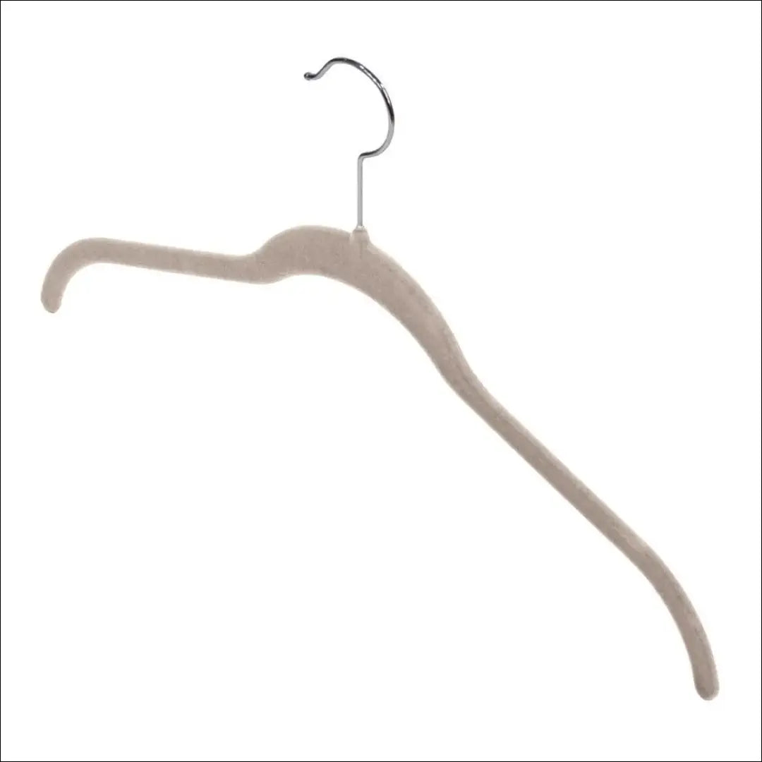 Pakabų komplektas (16vnt) DI7273 - €11 Save 65% __label:Pristatymas 1-2 d.d., color-smelio, interjeras,