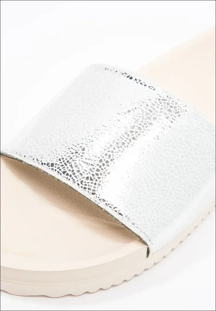 Paplūdimio šlepetės (37) DR132 - €20 Save 50% __label:Pristatymas 1-2 d.d., color-sidabrine, color-smelio, drabuziai,