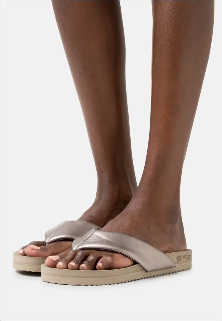 Paplūdimio šlepetės (41) DR150 - €23 Save 50% __label:Pristatymas 1-2 d.d., drabuziai, tekstile, under-25 Iki €25