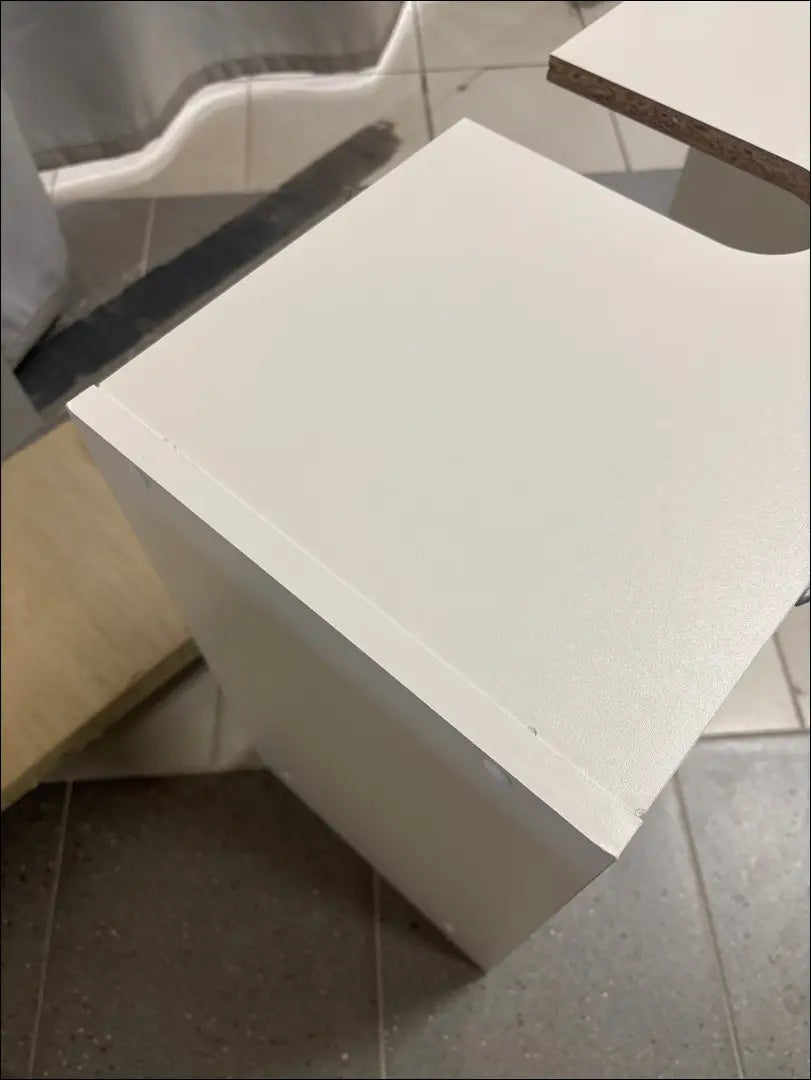 Pastatoma vonios spintelė KI1518 - €19 Save 65% __label:Pristatymas 1-2 d.d., color-balta, material-mediena, pazeistas,