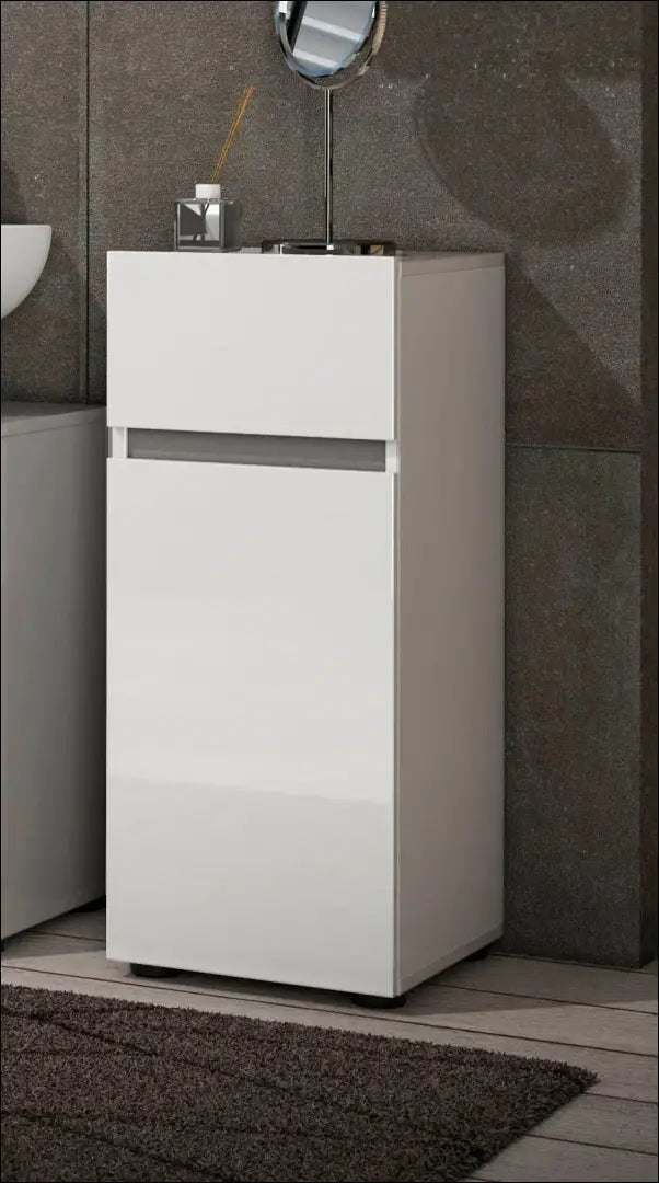 Pastatoma vonios spintelė KI1747 - €80 Save 50% 50-100, __label:Pristatymas 1-2 d.d., color-balta, material-mediena,