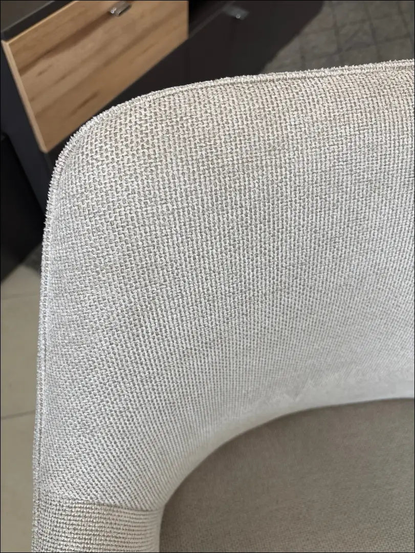 Pasukama kėdė VI1402 - €69 Save 50% 50-100, __label:Pristatymas 1-2 d.d., biuro-baldai, biuro-kedes, color-kremas €50