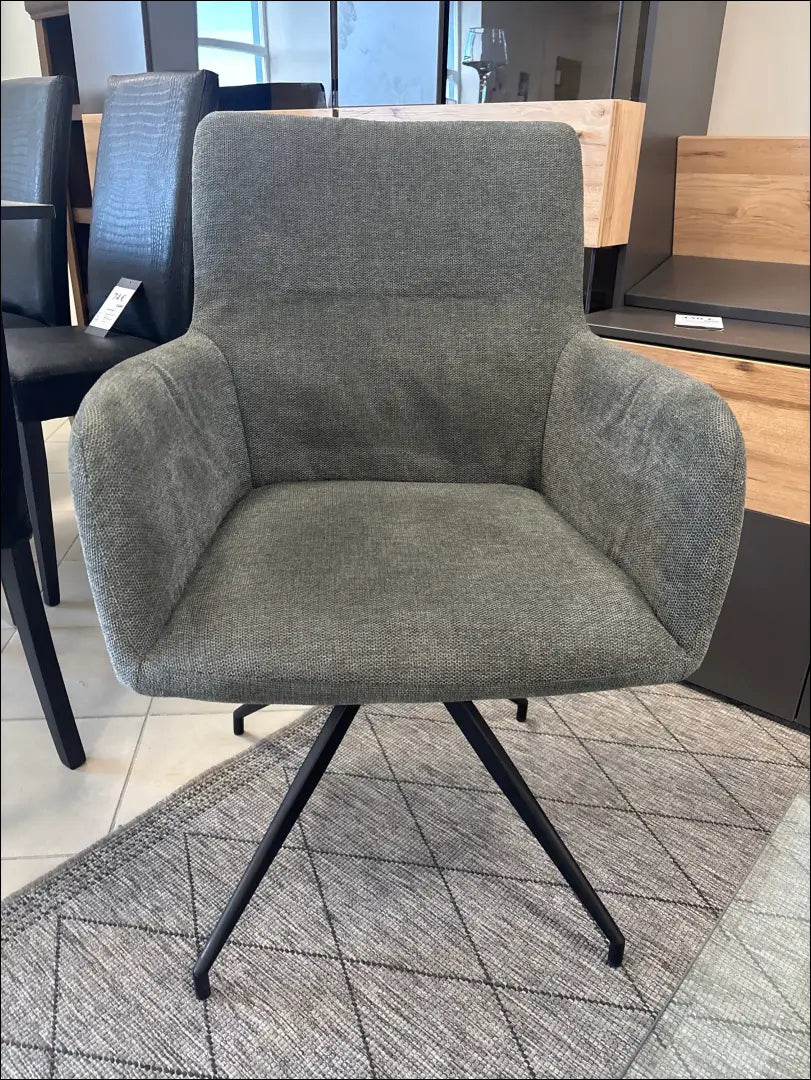 Pasukama kėdė VI1405 - €70 Save 50% 50-100, __label:Pristatymas 1-2 d.d., biuro-baldai, biuro-kedes, color-pilka €50