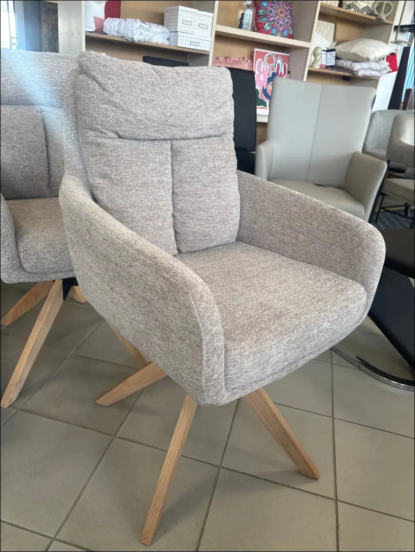 Pasukama kėdė VI1559 - €94 Save 50% 50-100, __label:Pristatymas 1-2 d.d., color-smelio, kedes-valgomojo,