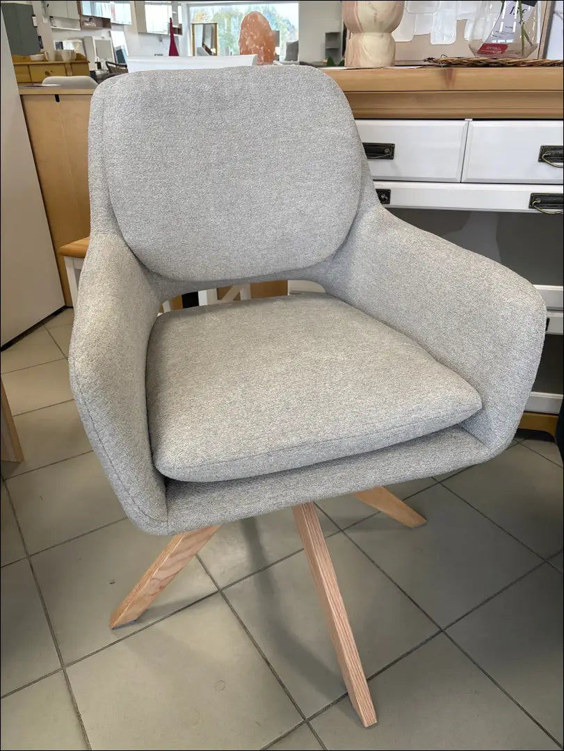 Pasukama kėdė VI1663 - €53 Save 50% 50-100, __label:Pristatymas 1-2 d.d., biuro-baldai, biuro-kedes, color-pilka Biuro