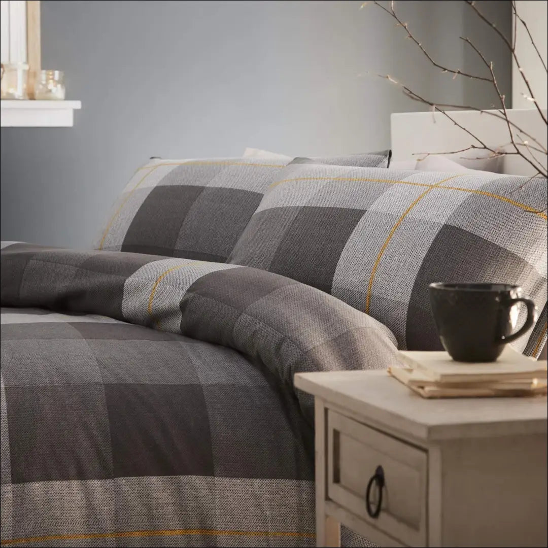 Patalynės komplektas (2 dalys) DI11822 - €23 Save 60% __label:Pristatymas 1-2 d.d., color-pilka, material-medvilne,