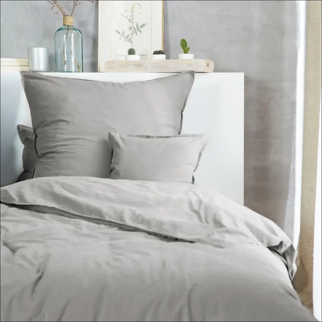 Patalynės komplektas (2 dalys) DI11823 - €16 Save 60% __label:Pristatymas 1-2 d.d., color-pilka, material-medvilne,