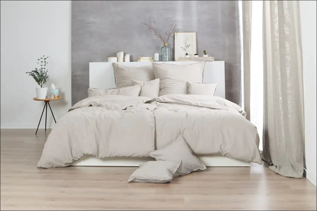 Patalynės komplektas (2 dalys) DI11841 - €12 Save 65% __label:Pristatymas 1-2 d.d., color-pilka, Dydis-140-x-200-cm,